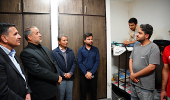 دیدار  استاندار خراسان جنوبی با دانشجویان دانشگاه بیرجند در خوابگاه‌های صدف و سرو