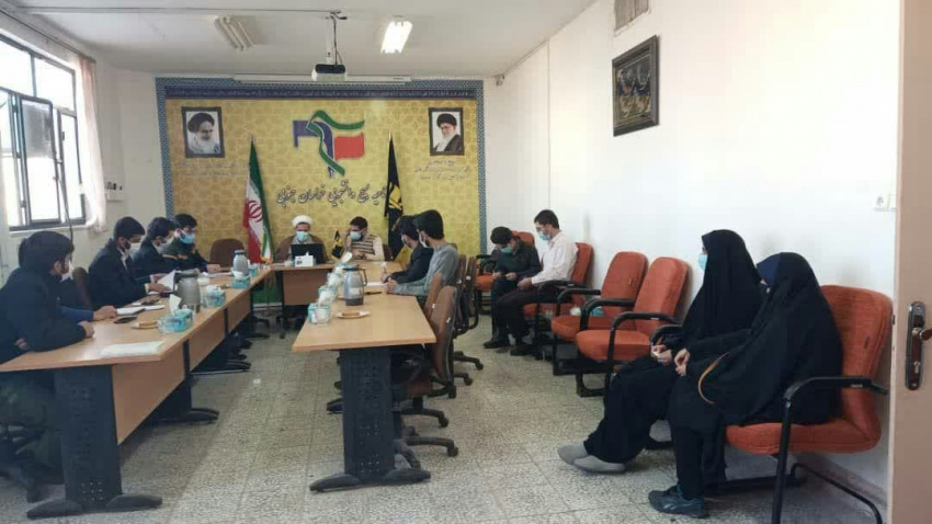 نشست رئیس دفاتر نهاد نمایندگی مقام معظم رهبری دانشگاههای خراسان جنوبی با مجمع تشکلهای دانشجویی