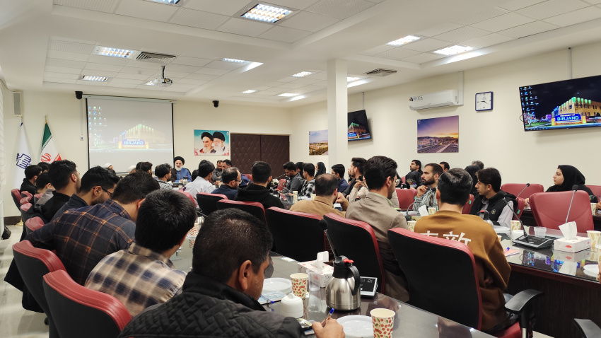 همایش آموزشی زائرین عمره دانشجویی خراسان جنوبی در دانشگاه بیرجند برگزار شد